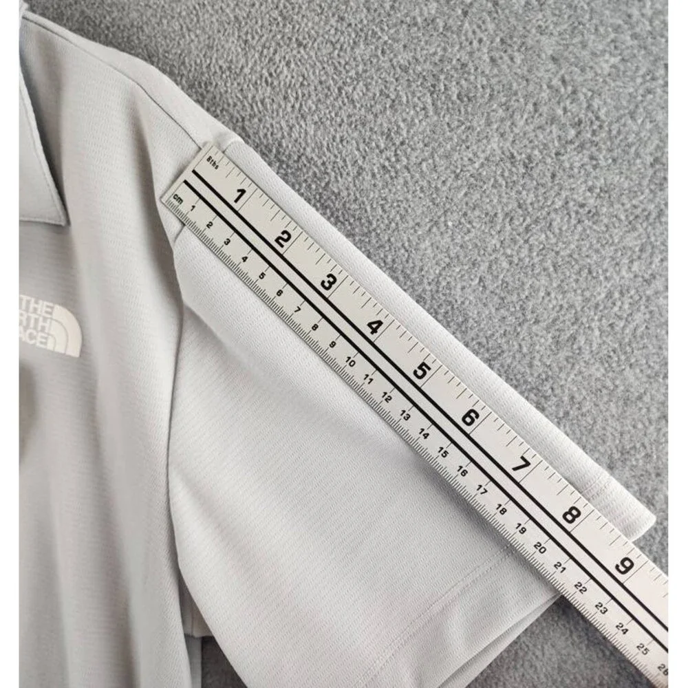 The North Face® Wander Short Sleeve Polo Shirt Men's S High Rise Gray Pullover